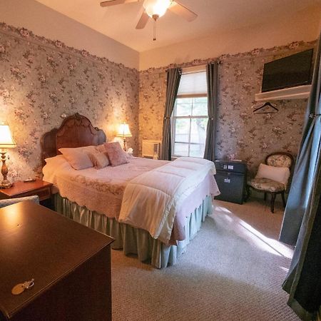 Grand Victorian Inn Bethel Extérieur photo
